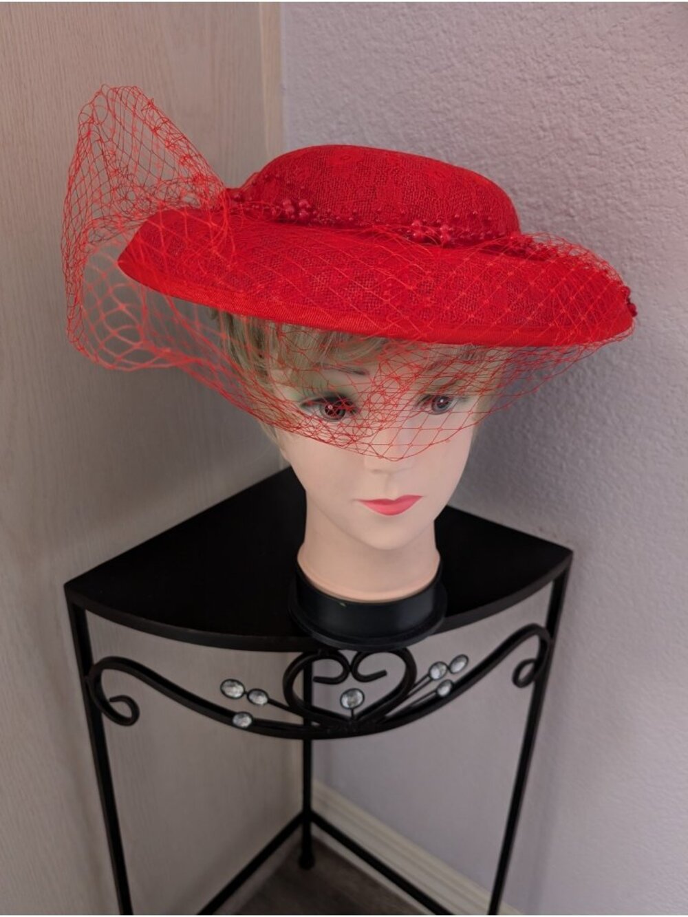 Elegant Red Lace Fascinator Hat Women’s Dressy Tea Party, Lunch Red Hat Society
